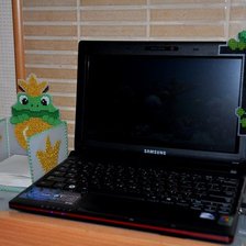 Работа «Царевна-лягушка (коробка для листочков и уголок на компьютер)»