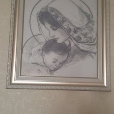 Работа «Мадонна с младенцем»