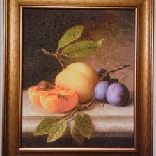 Работа «Натюрморт с персиками и черносливом»