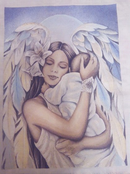 Работа «Ангел с младенцем на руках»