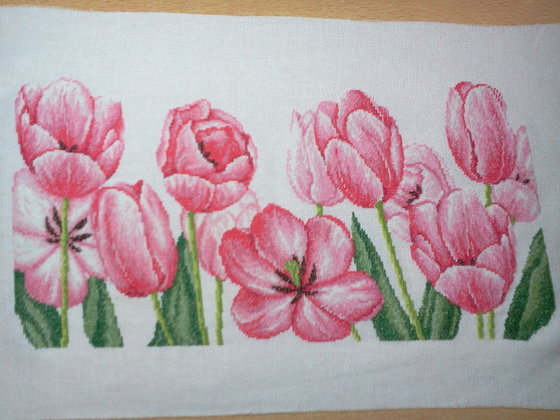 Работа «Розовые тюльпаны»