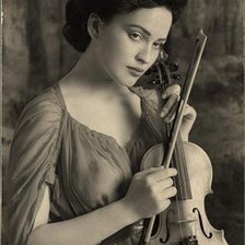 Оригинал схемы вышивки «Девушка со скрипкой» (№138316)