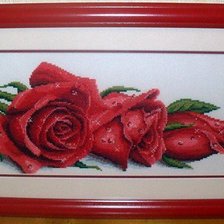 Оригинал схемы вышивки «красные розы» (№315591)