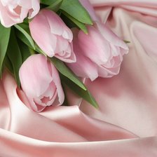 Оригинал схемы вышивки «тюльпаны» (№323643)
