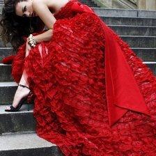 Схема вышивки «красное платье»