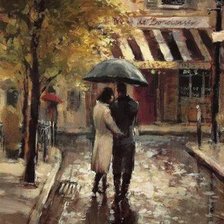 Пара под зонтом в городе