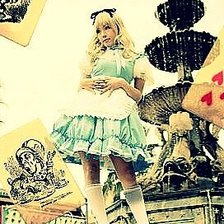 Схема вышивки «Alice in wonderworld»