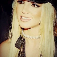 Схема вышивки «Britney Spears»