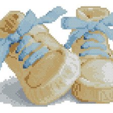 Оригинал схемы вышивки «Туфельки для мальчика» (№792023)