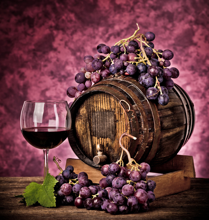 красное вино и виноград - вино, еда, кухня, бочонок, натюрморт, виноград - оригинал