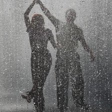 танец под дождем