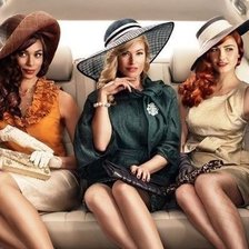 Схема вышивки «три шикарные женщины в машине»