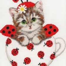Оригинал схемы вышивки «"Котёнок в чашке"» (№1370927)