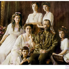 Схема вышивки «Николай II с семьей»