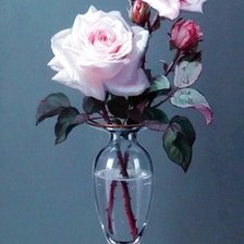 Оригинал схемы вышивки «Розы в вазе» (№1635607)