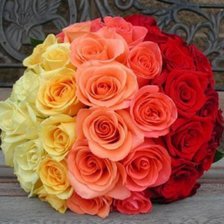 Схема вышивки «Свадебный букет разноцветных роз»