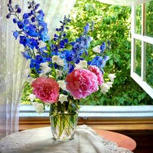 Оригинал схемы вышивки «цветы на окне» (№2628142)