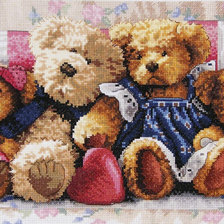 Оригинал схемы вышивки «семейство медведей» (№2649608)