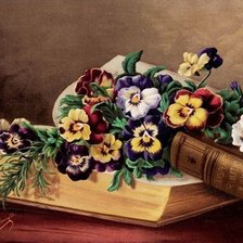 Схема вышивки «Книги с цветами»